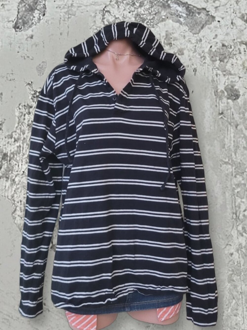 Dip Black pinstripe Deep V-Neck Henley Hoodie (M)